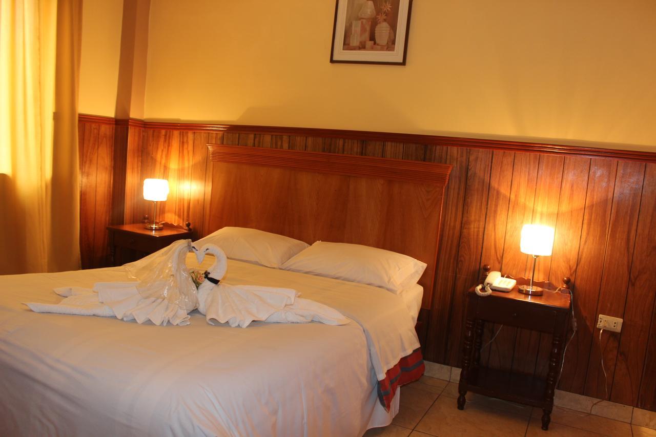 Hotel El Tumi 2 瓦拉斯 外观 照片
