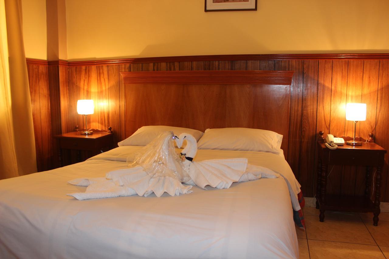 Hotel El Tumi 2 瓦拉斯 外观 照片